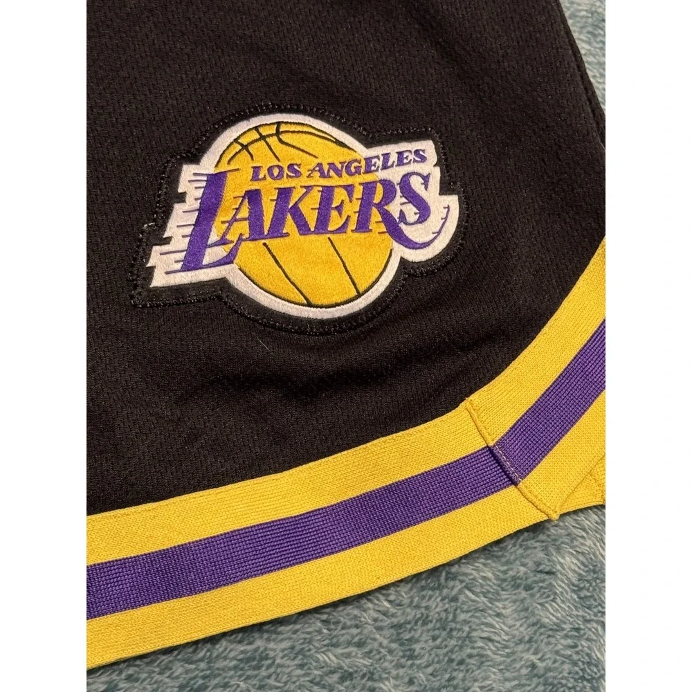 NBA Los Angeles Lakers LeBron James #23 Basketball Shorts XL Black Yellow